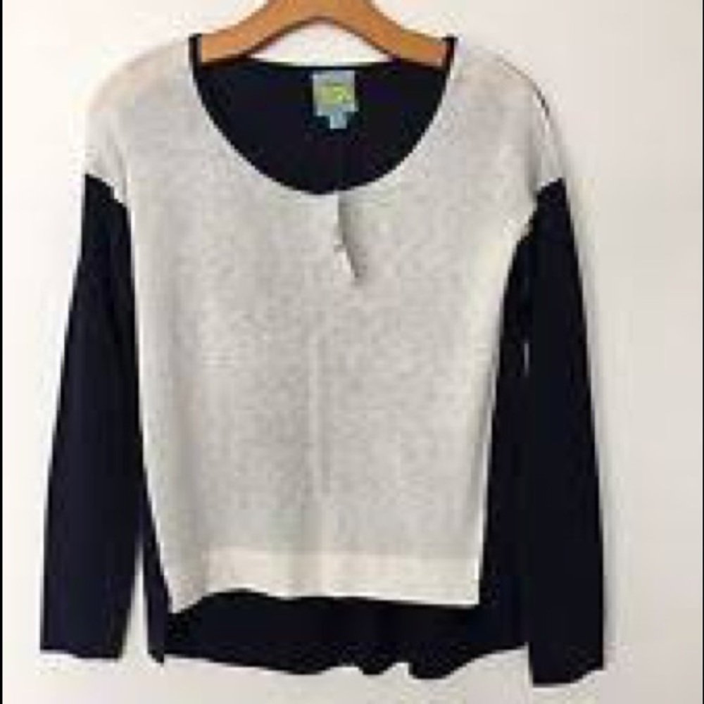 NWOT cute sweater